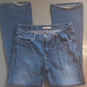 Levi's Women's Boot Cut Jeans in Classic Blue